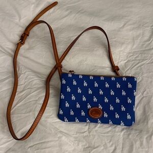 LA Dodger Dooney & Bourke Crossbody Bag